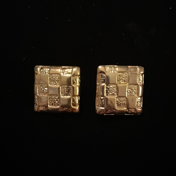 Gold Colored Square Earrings - Picture 15 of 17